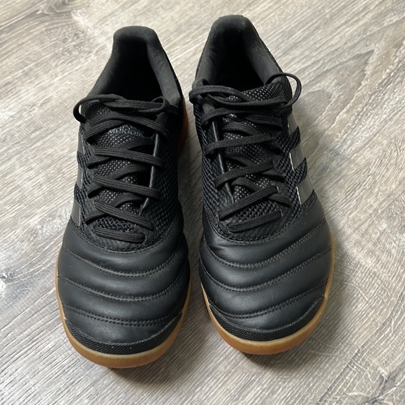 *LIKE NEW* Adidas Copa 19.3 Indoor - Picture 2 of 9